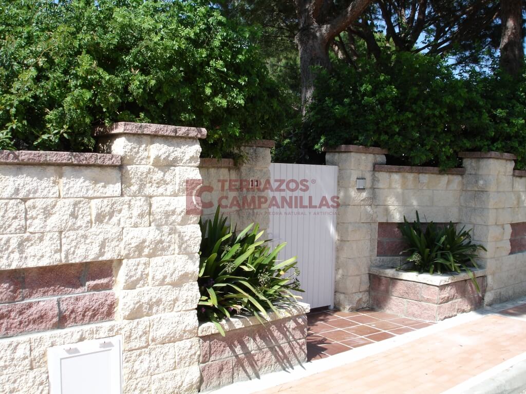 BLOQUES - PILARES - ALBARDILLAS PREFABRICADOS DE HORMIGN